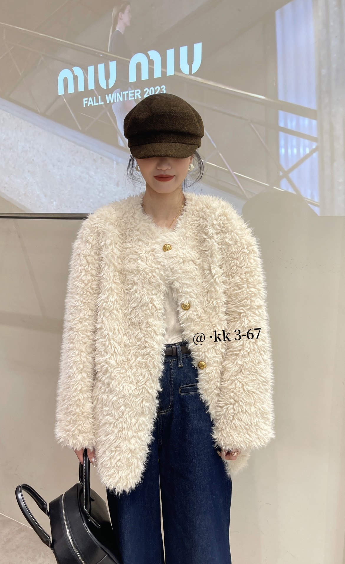 79863 好品质轻奢小香风上衣女2023冬季新款韩版时尚皮毛一体外套