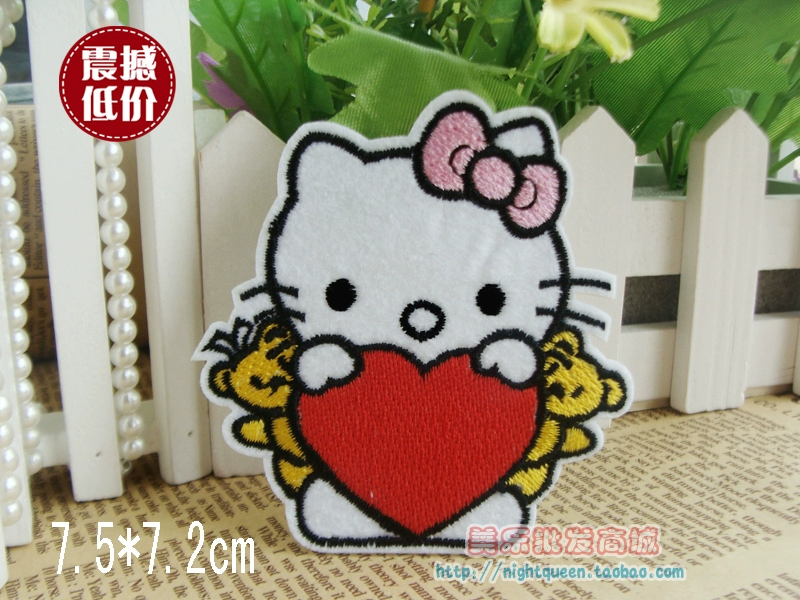 爱心小猫刺绣布贴 猫咪修补丁贴 熨烫绣花贴童装电绣标章服装辅料