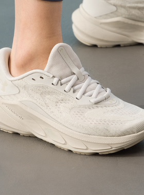 安德玛女子休闲舒适健身训练鞋TURBULENCE 3运动跑步鞋6006718