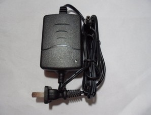 优力源7-10节智能充电器8.4V-12V镍氢电池组充电器0710700