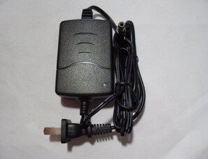 优力源7-10节智能充电器8.4V-12V镍氢电池组充电器0710700