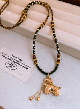 Vintage Tiger Eye Beaded Red Horse Necklace Elegant