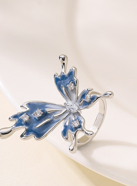 法式优雅珐琅滴釉镶钻蝴蝶戒指