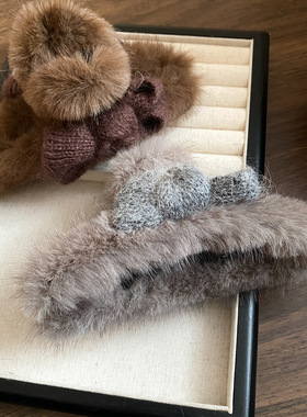 Plush Bow Geometric Hair Clip Elegant Shark Clip