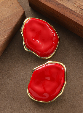 Irregular Angora Red Resin Earrings Elegant Silver Needle