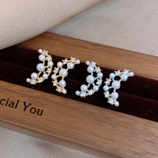 18K Gold Moon Studs, Zircon Pearl Minimalist Luxury Earrings