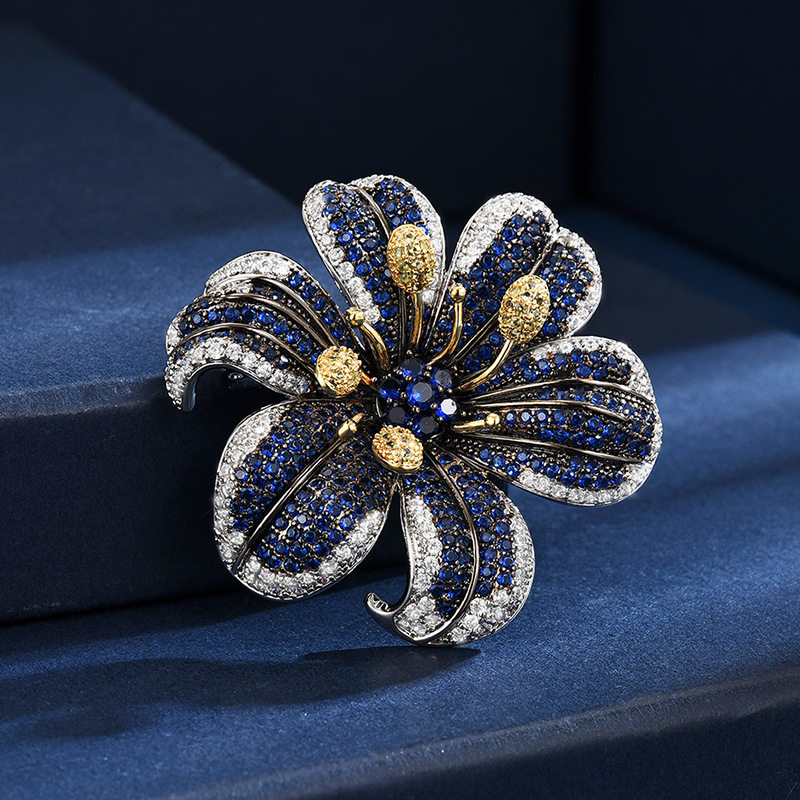 Retro Flower Brooch, Magnetic Heavy Duty Gown Lapel Pin