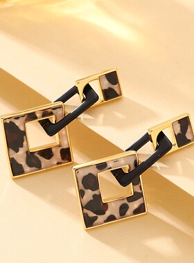 Leopard Earrings, Square Hollow Face Slimming Studs