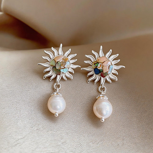 复古风贝母太阳珍珠耳环轻奢感