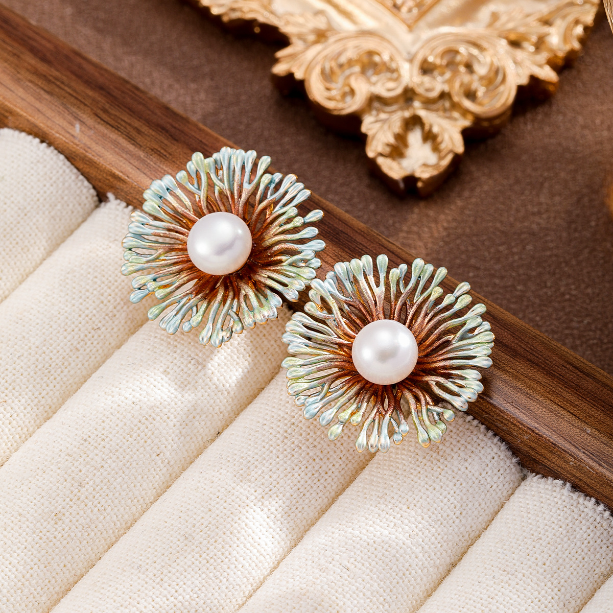 复古精致油画花朵珍珠耳钉