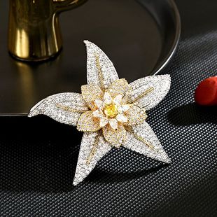 Sea Sparkling Star Luxury Pin Starfish Lapel Brooch