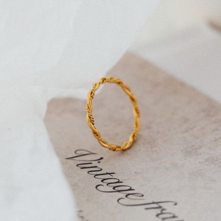 简约冷淡风镀18K金复古金色麻花戒指女指环高级小众轻奢时尚个性