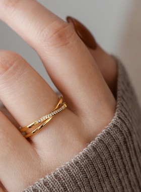 不掉色~高级感精致小众轻奢锆石水晶交叉戒指女个性潮配饰礼物