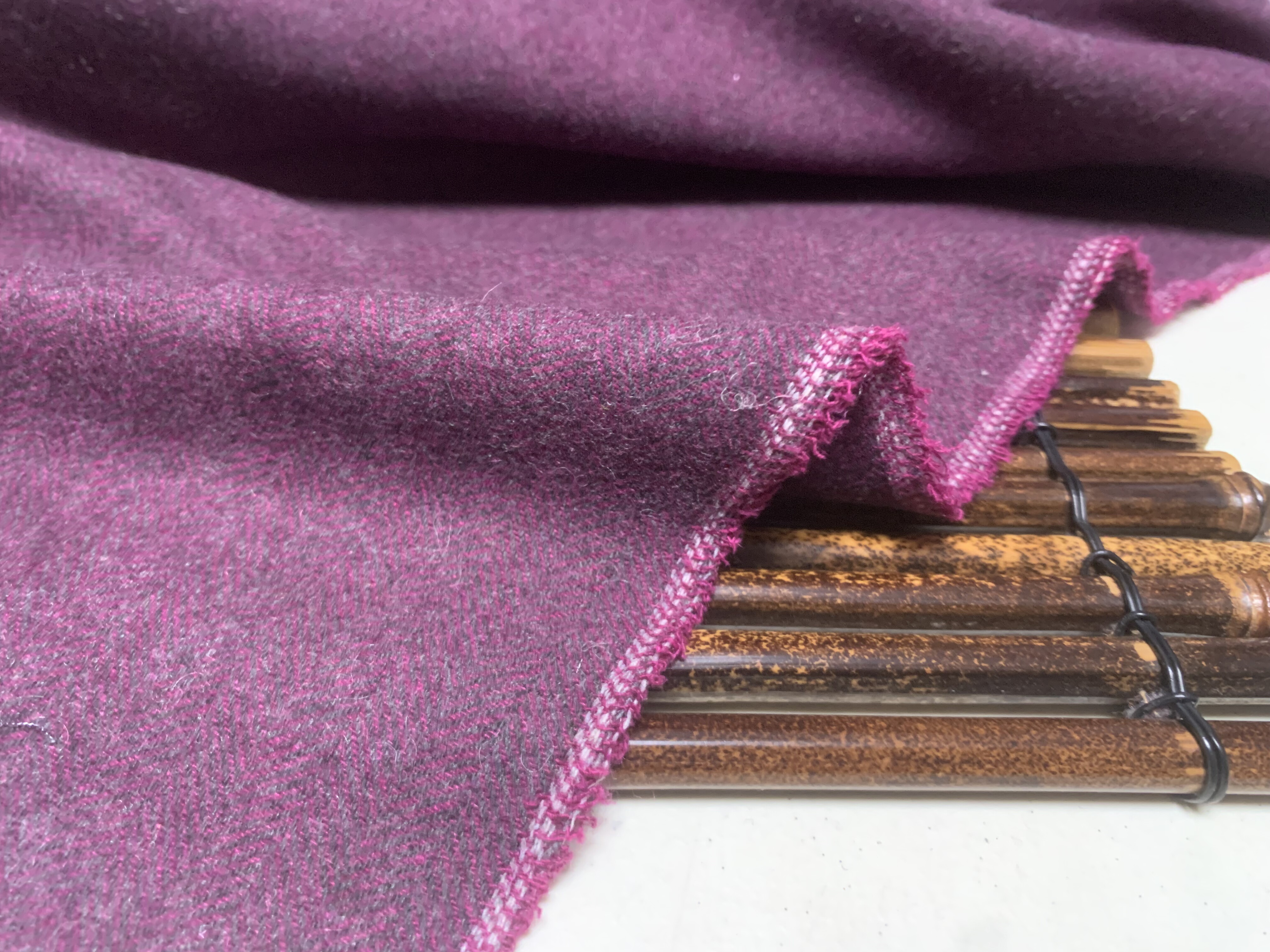 L1027 羊绒设计师布料2.80米乘1.40