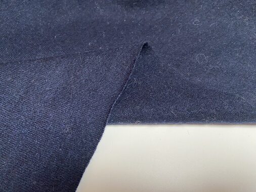 L106 针织羊绒设计师布料2.90米乘1.1.50