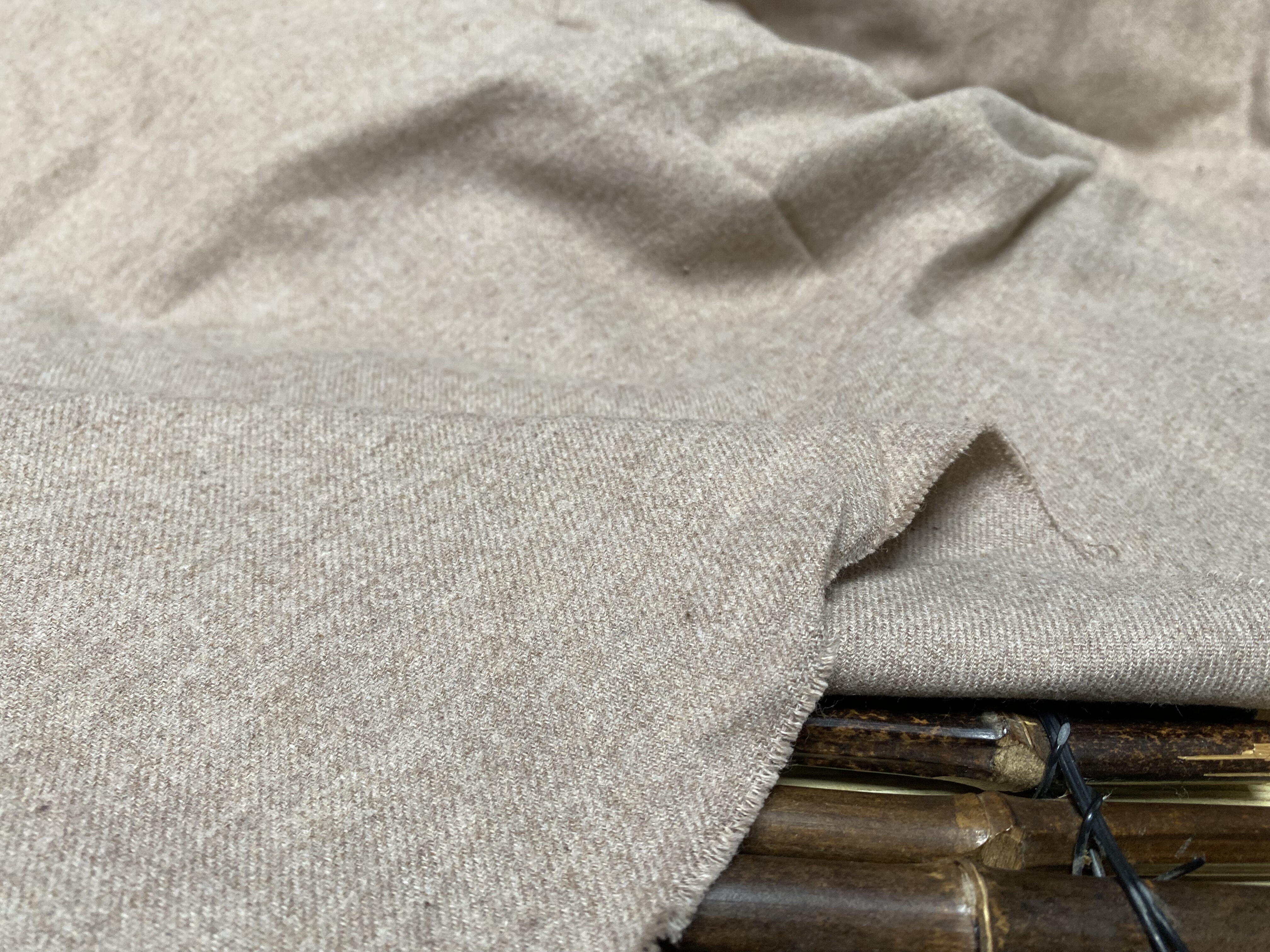 T1130日本双面羊绒设计师布料3米×1.4米