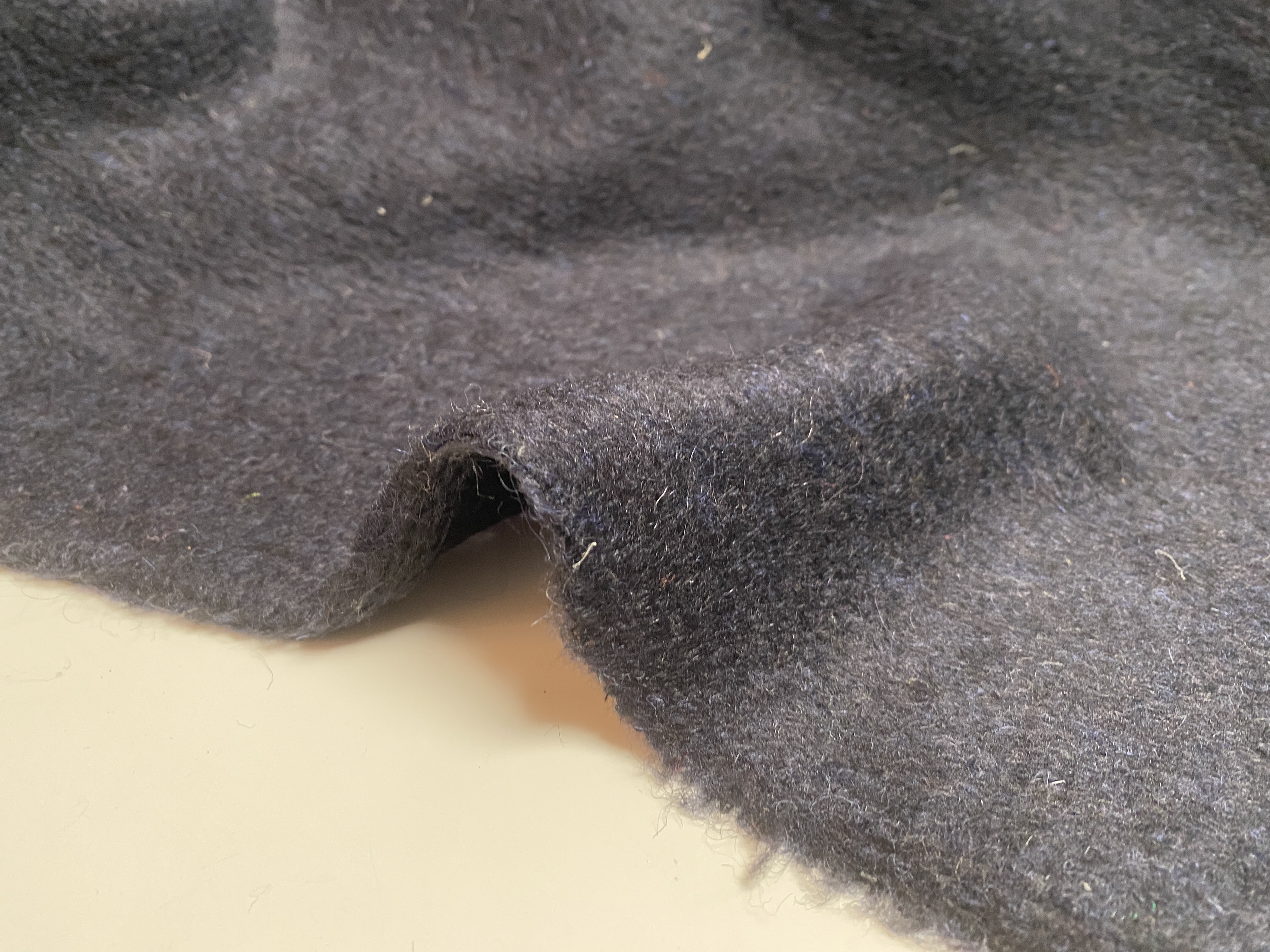 L128 针织羊绒设计师布料三米乘1.75