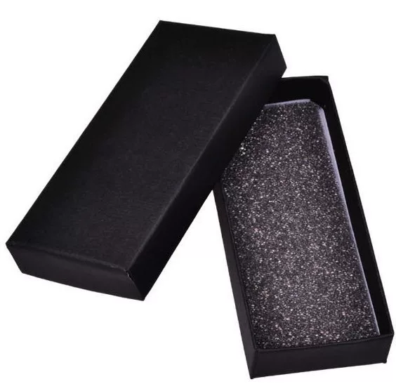 Black gift box, rectangular keychain, pack for keys