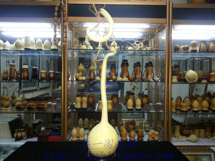 丰一阁 文玩精品手捻本长天然异葫芦