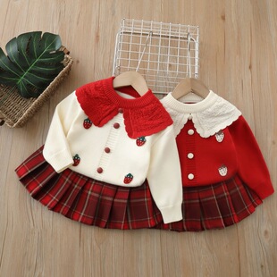 女童毛衣外套秋季新款套装格子裙2025草莓翻领女宝宝红色针织开衫
