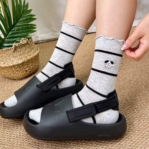 日系可爱卡通狗狗刺绣中筒袜