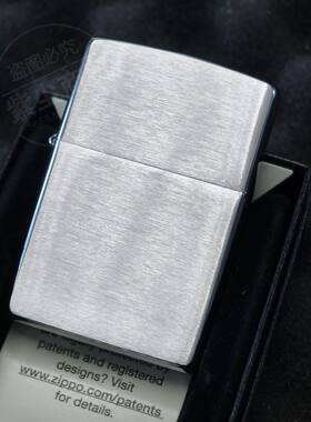 经典铬拉丝zippo打火机200