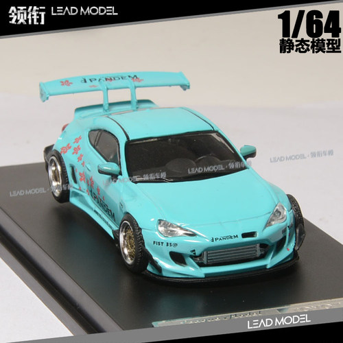 现货|Pandem 丰田86 V3 樱花版 附人偶 league 1/64 车模型 LM