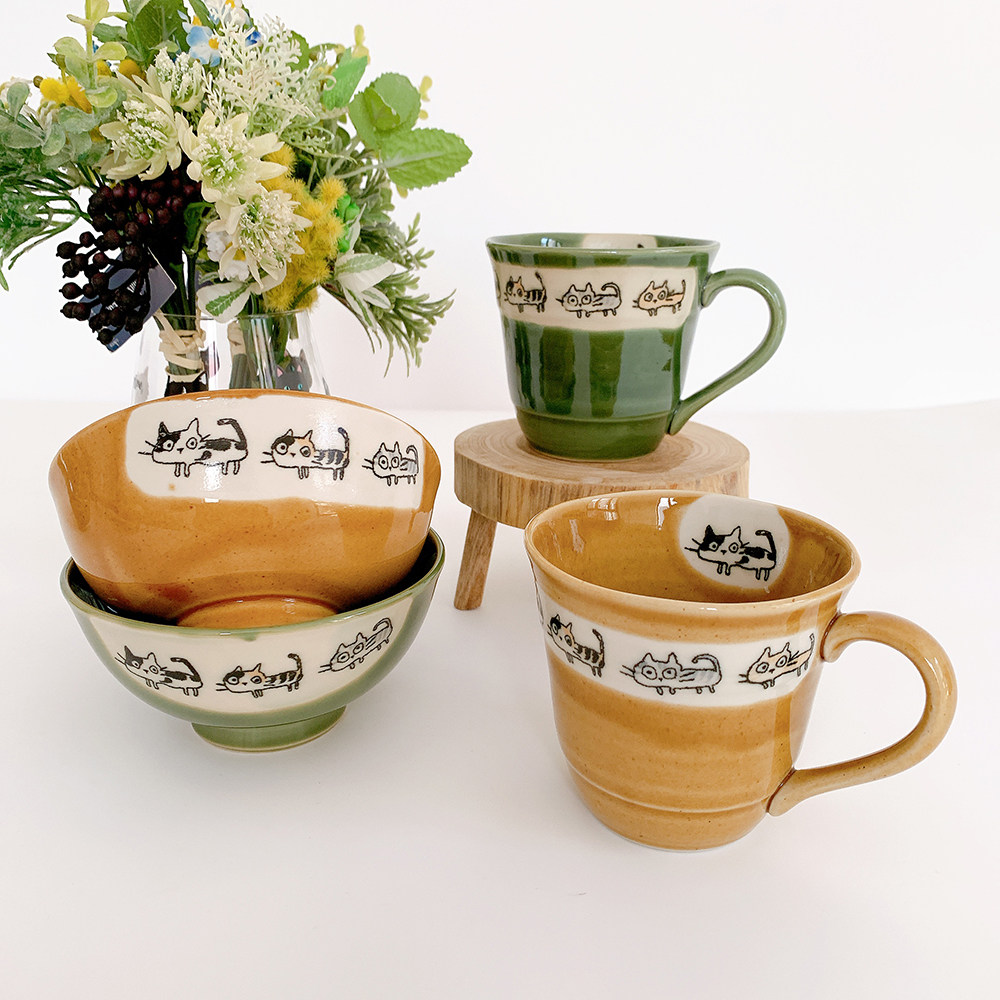 日本进口濑户烧散步猫咪织部黄糖色釉陶瓷马克杯可爱猫咪水杯饭碗