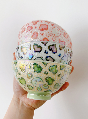 日本进口美浓烧珠光釉可爱兔子小猪龙陶瓷米饭碗釉下彩家用甜品碗