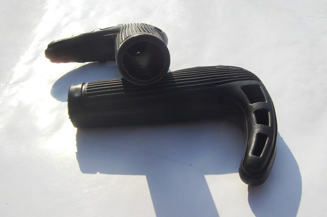 Poignées de vélo - Ref 2348847 Image 1