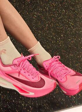 耐克 Nike Zoom Fly 6女子专业减震透气运动跑步鞋 FN8455-602