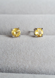 S925纯银镀白金耳钉 4爪全净闪耀天然黄水晶 蜜糖 4MM