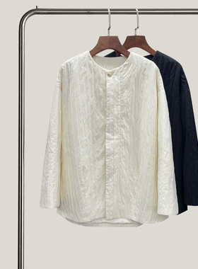 悦迷Art Nuts 简约的线条 肌理圆领竖条纹宽松显瘦长袖羽绒外套