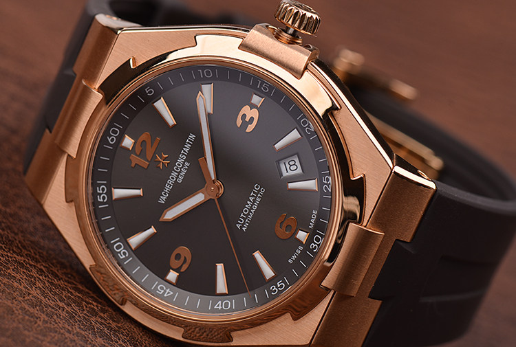 已售出【98新】江诗丹顿纵横四海玫瑰金大三针日历男表47040/000R-9666