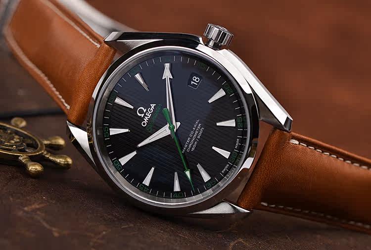 已售出【未使用品】欧米茄海马高尔夫大三针男表231.12.42.21.01.003