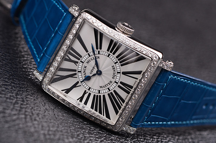 已售出【98新】法兰克穆勒方形精钢镶钻石英皮带腕表6002 H QZ V D 1R