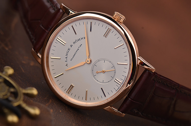 已售出【98新】朗格萨克森玫瑰金白盘小三针手上链皮带腕表219.032全套