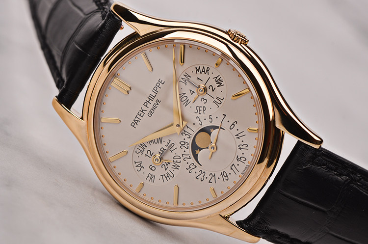 已售出【98新】百达翡丽超级复杂功能时计黄金万年历月相男表5140J有纸