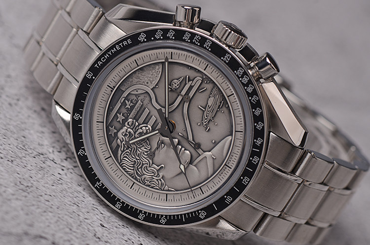 已售出【98新】欧米茄超霸登月限量计时手卷男表311.30.42.30.99.002