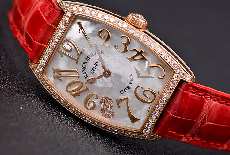 已售出【98新】法兰克穆勒玫瑰金镶钻贝母面石英皮带女表2852QZ REL MOP