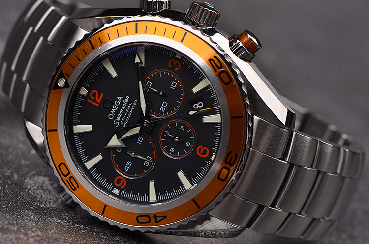 已售出【98新】欧米茄海洋宇宙橙圈计时日历自动钢带男表2218.50.00全套