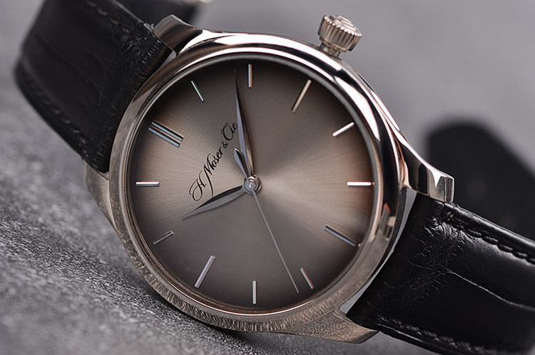 已售出【98新】亨利慕时ENDEAVOUR白金烟熏面3天动储自动男表1200-0200