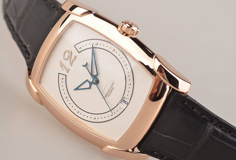 已售出【97新】帕玛强尼Kalpa玫瑰金枕型大三针日历自动机械皮带男表