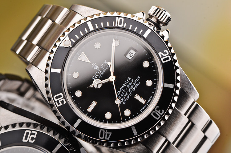 已售出【97新】劳力士海使型1220米防水大三针日历钢带自动男表16600