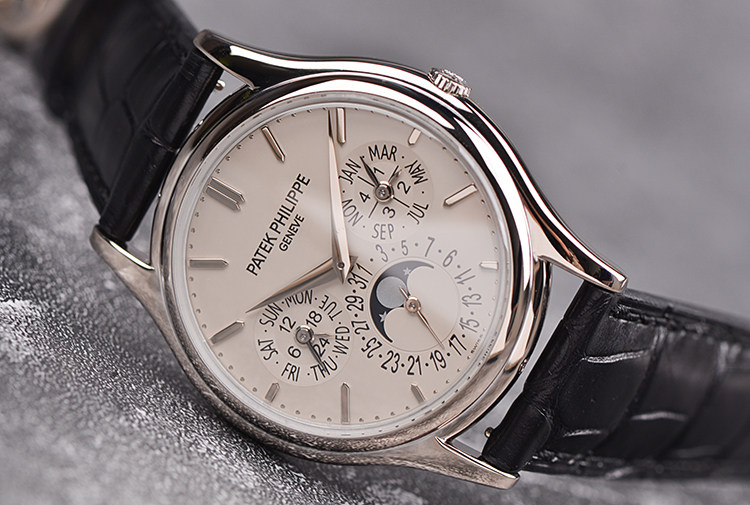 已售出【98新】百达翡丽超级复杂功能白金万年历月相自动男表5140G-001