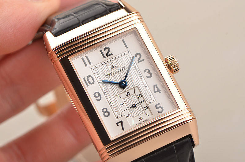 已售出【97新】积家玫瑰金大型翻转面手上链小三针折叠扣腕表Q3732420