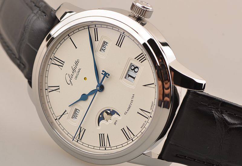 已售出【未使用品】格拉苏蒂参议员万年历月相自动男表100-02-22-12-05