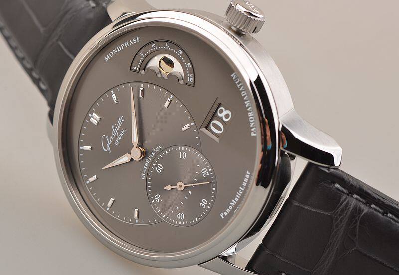 已售出【97新】格拉苏蒂偏心月相大日历自动机械皮带男表90-02-43-32-05