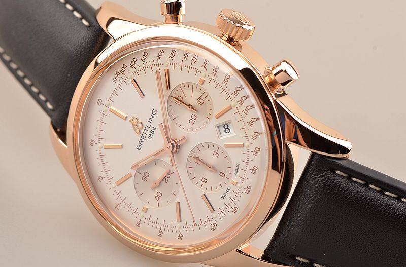 已售出【97新】百年灵越洋玫瑰金白盘计时日历自动机械皮带男表RB015212