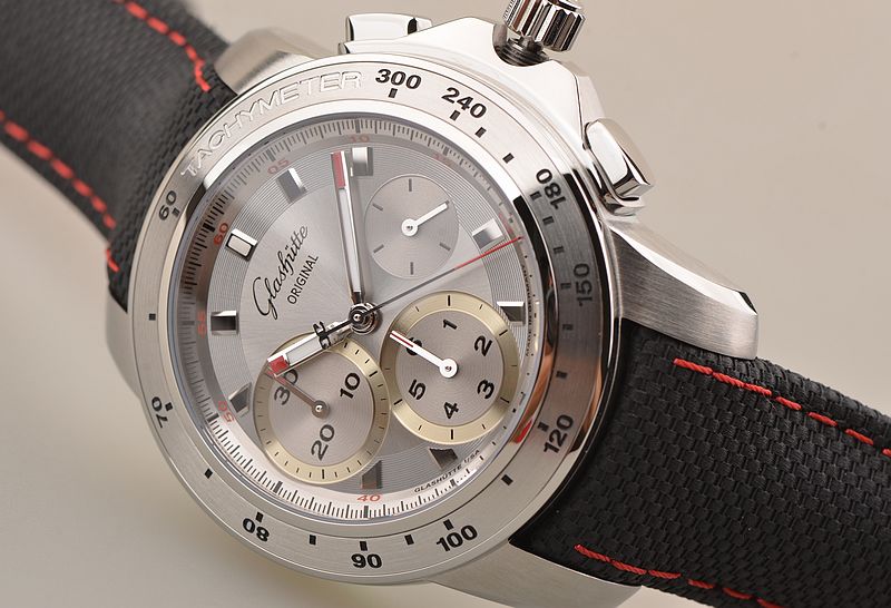 已售出【未使用品】格拉苏蒂运动款银盘计时折叠扣男表39-31-44-04-03